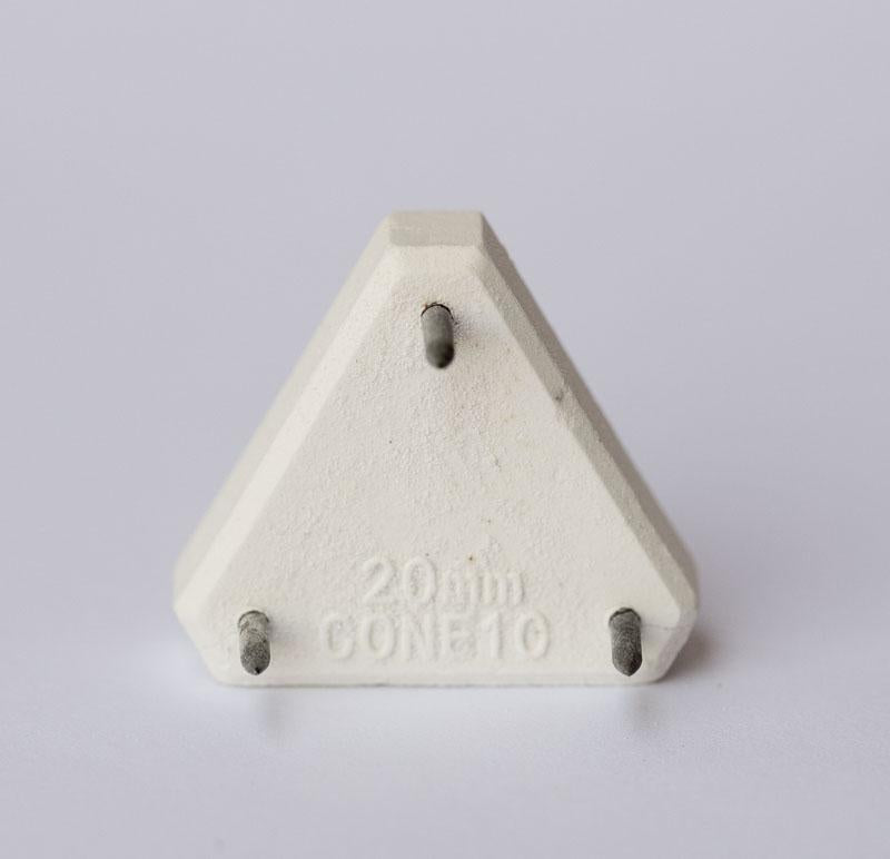 20 mm (.8 inch) metal 3point stilt Kiln Stilts